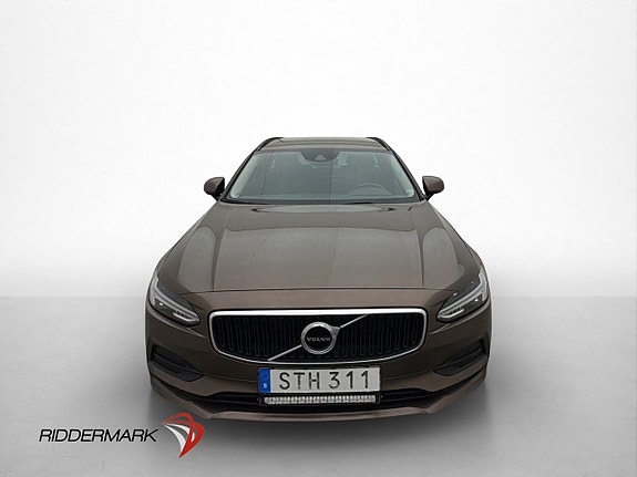 Volvo V90 2 of 30
