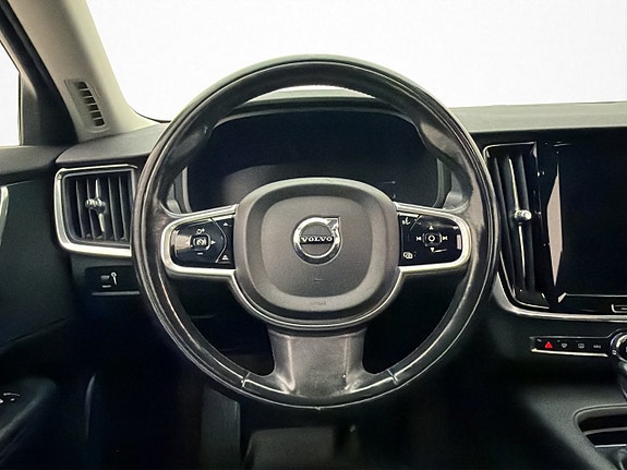 Volvo V90 14 of 30