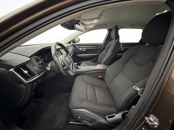 Volvo V90 12 of 30