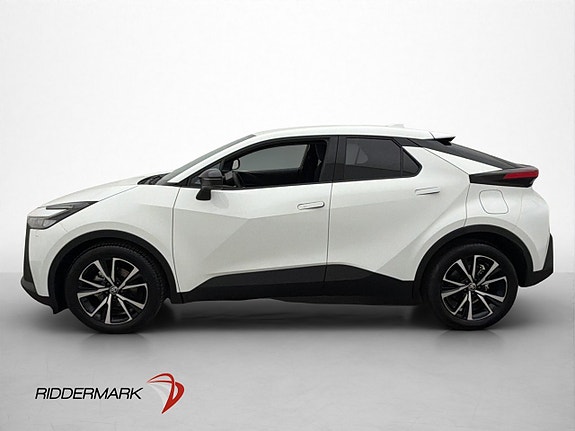 Toyota C-HR 4 of 29