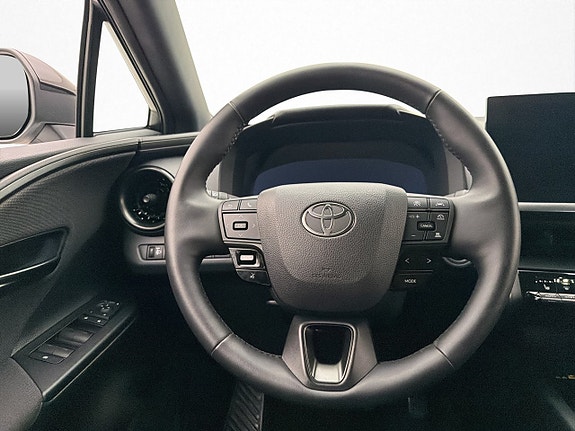 Toyota C-HR 23 of 29