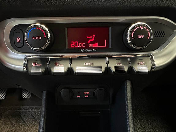 Kia Rio 23 of 28