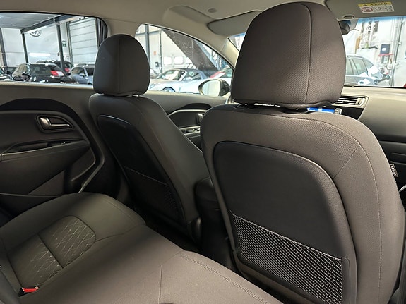 Kia Rio 16 of 28