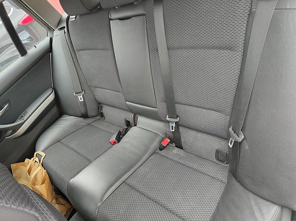 BMW 320d 9 of 10