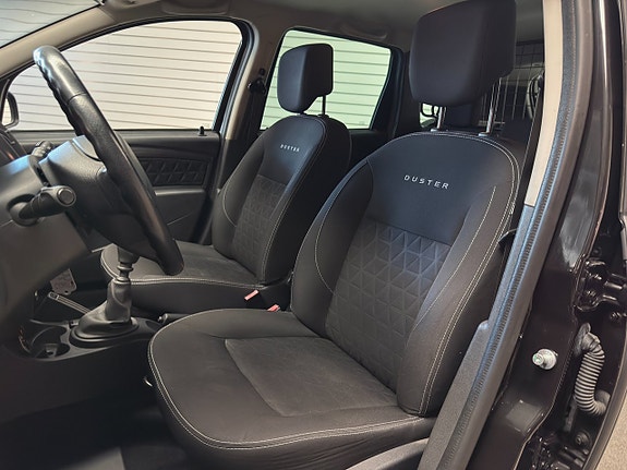 Dacia Duster 13 of 19