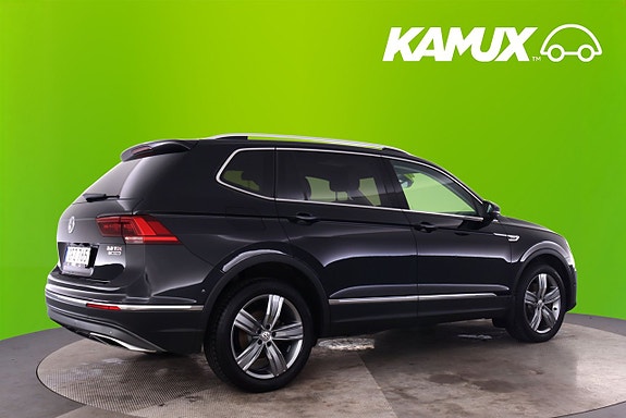 Volkswagen Tiguan Allspace 2 of 24