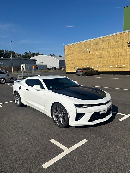 Chevrolet Camaro 3 of 6