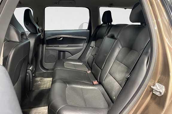 Volvo V70 14 of 17