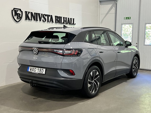 Volkswagen ID.4 4 of 27