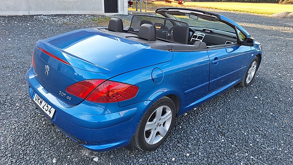 Peugeot 307 CC 4 of 4