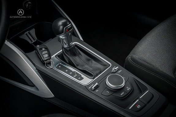 Audi Q2 9 of 21