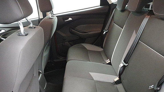 Ford Focus 6 of 7