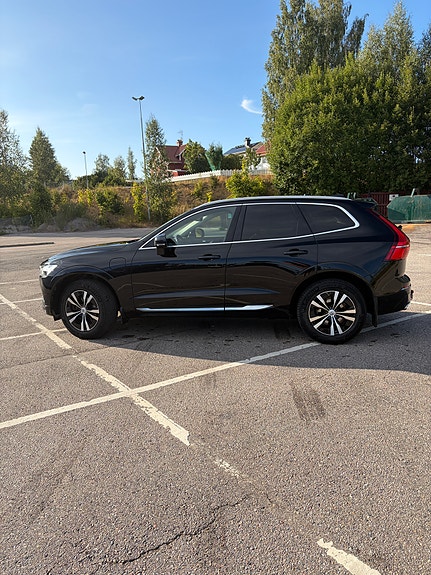 Volvo XC60 3 of 8