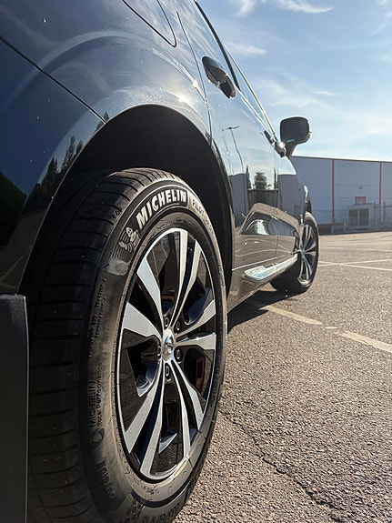 Volvo XC60 6 of 8