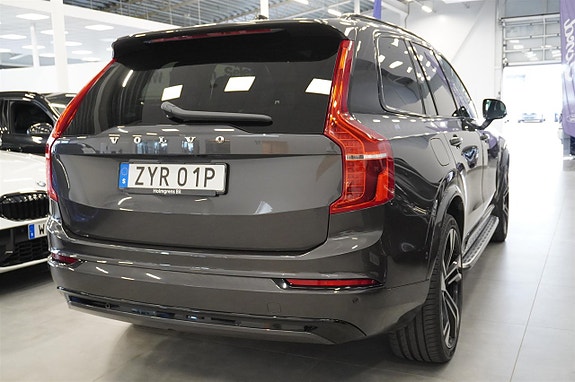 Volvo XC90 20 of 20