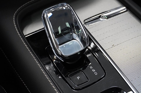 Volvo XC90 12 of 20
