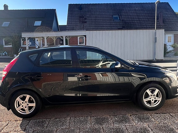 Hyundai i30 6 of 11