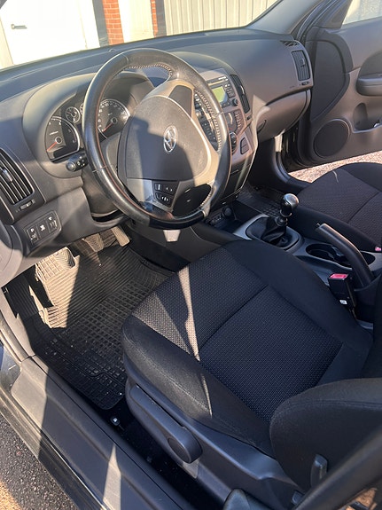 Hyundai i30 3 of 11