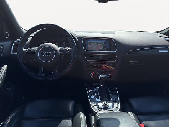 Audi Q5 18 of 23