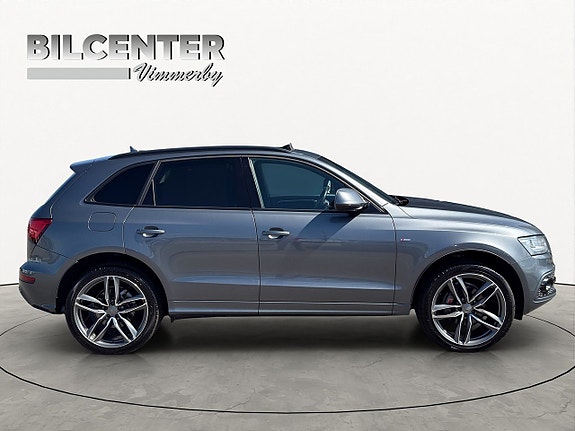 Audi Q5 7 of 23