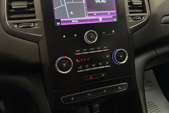 Renault Megane 17 of 21