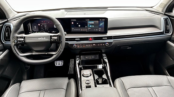 Kia Sorento 7 of 17