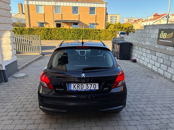 Peugeot 207 13 of 28