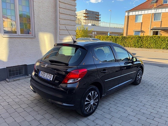 Peugeot 207 11 of 28