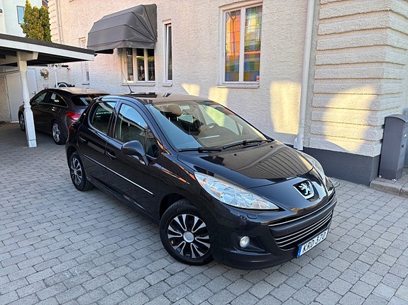 Peugeot 207 4 of 28