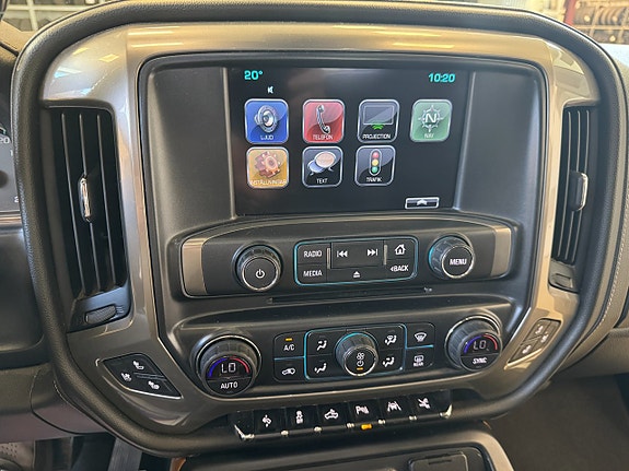 Chevrolet Silverado 1500 11 of 21