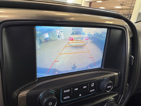 Chevrolet Silverado 1500 10 of 21