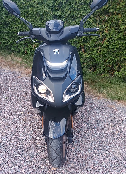 Peugeot Speedfighter 4 2 of 5