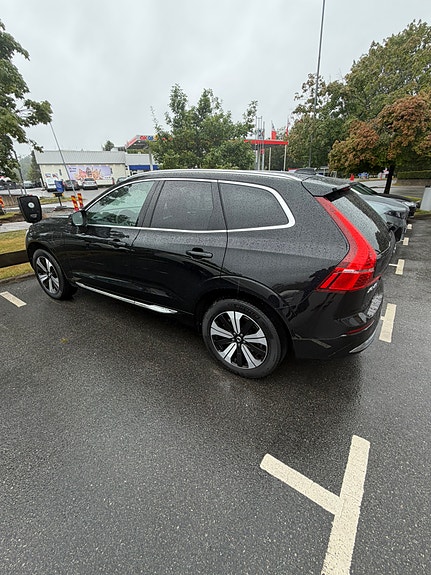 Volvo XC60 5 of 8