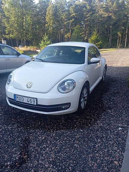 Volkswagen Beetle 4 of 5