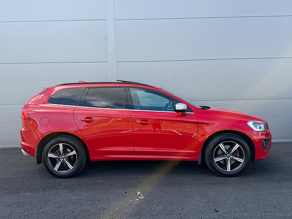 Volvo XC60 12 of 17