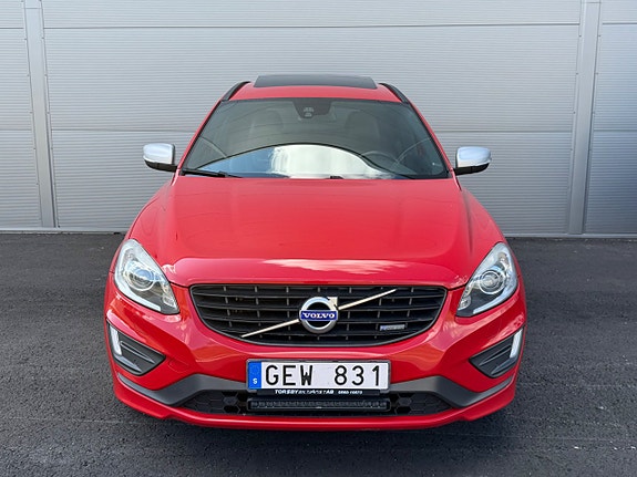 Volvo XC60 9 of 17
