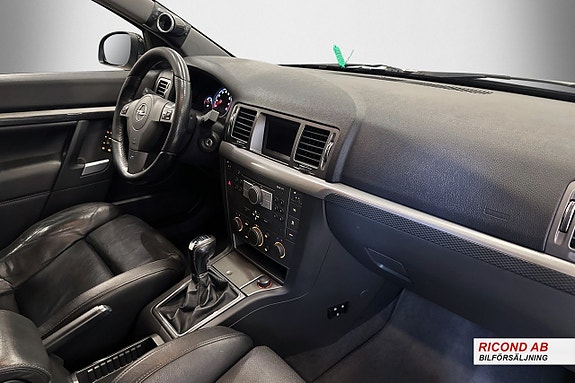 Opel Vectra 15 of 19