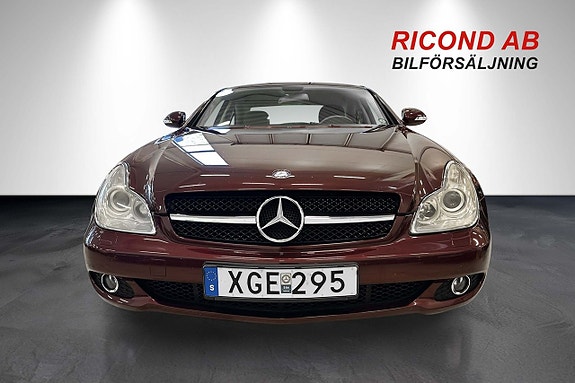 Mercedes-Benz CLS350 9 of 25