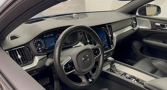 Volvo V60 5 of 6