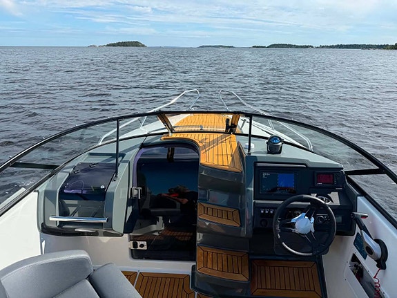 Yamarin 65 DC – 2021 – Yamaha 200 HK – Endast 26 gångtimmar 7 of 12