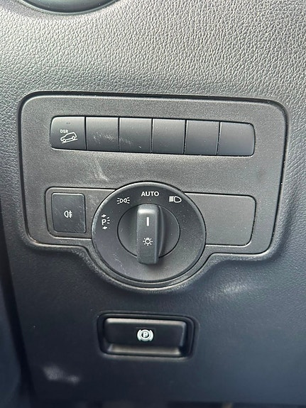 Mercedes-Benz Vito 119 8 of 11