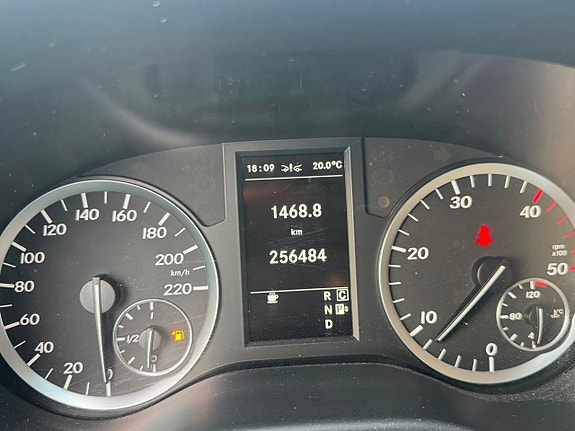 Mercedes-Benz Vito 119 6 of 11