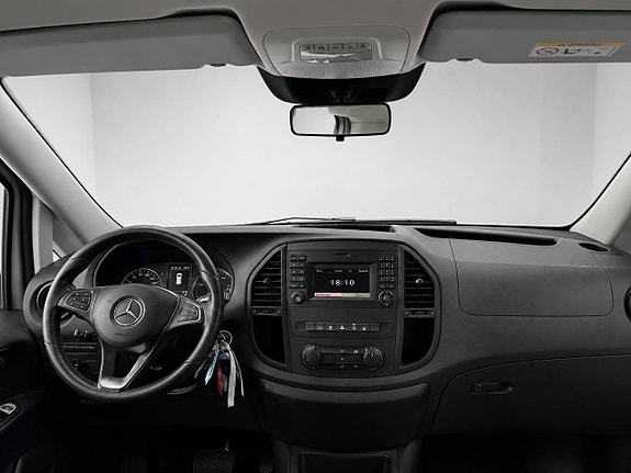Mercedes-Benz Vito 119 3 of 11