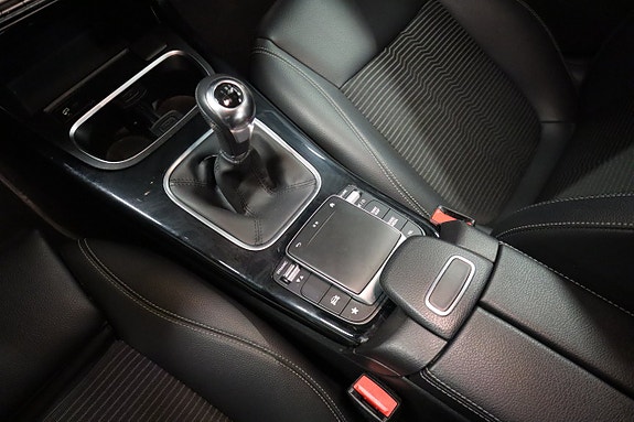 Mercedes-Benz A200 15 of 20