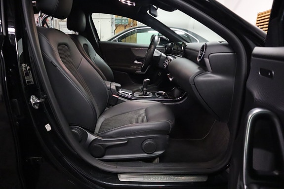 Mercedes-Benz A200 11 of 20