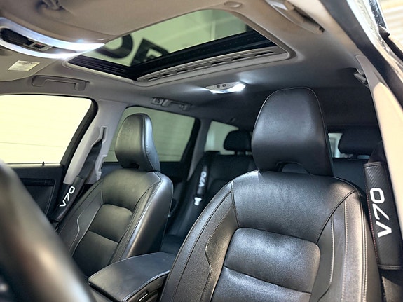 Volvo V70 13 of 19