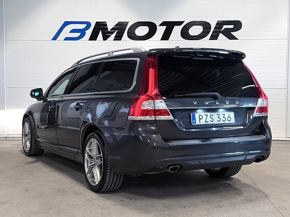 Volvo V70 9 of 19