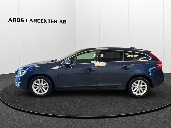 Volvo V60 16 of 17