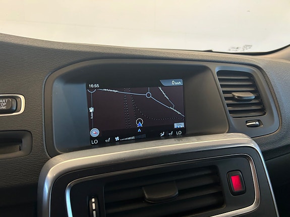 Volvo V60 6 of 17