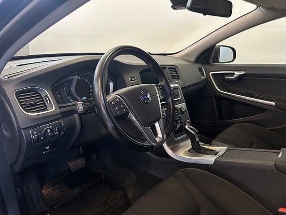Volvo V60 12 of 17